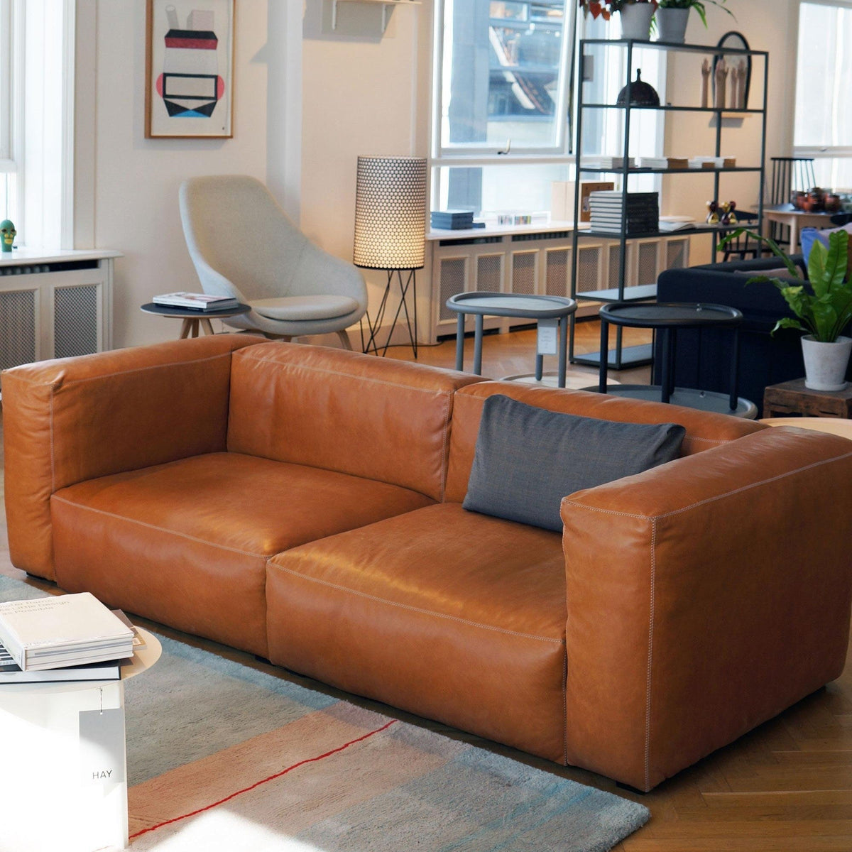 Canapé Mags Soft 2,5 places Cuir Cognac L 238 cm - Hay-The Woods Gallery