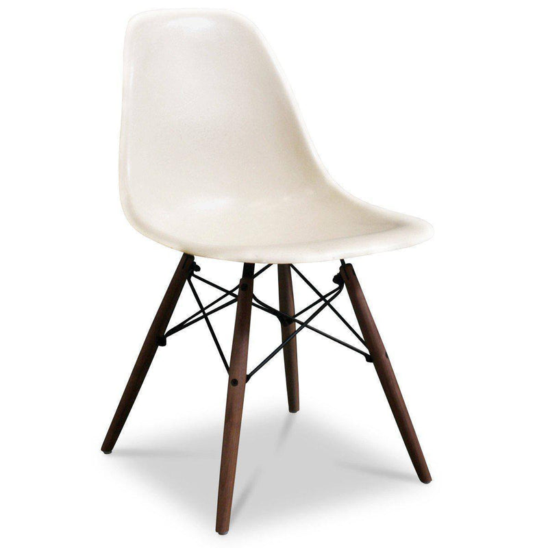 Chaise DSW Parchemin de Charles & Ray Eames - Herman Miller - Vintage-DSW - Piètement Base Dowel Noyer-The Woods Gallery