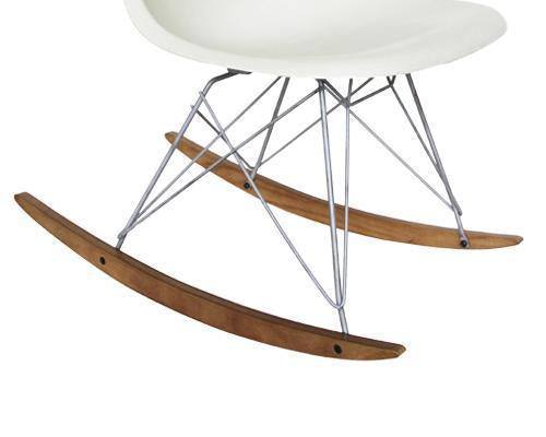 Chaise DSW Terracotta de Charles &amp; Ray Eames - Herman Miller - Vintage-RAR - Piètement Rocking chair Chromé/Noyer-The Woods Gallery