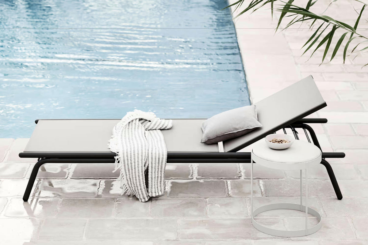 Chaise longue d&