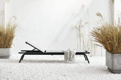 Chaise longue d&