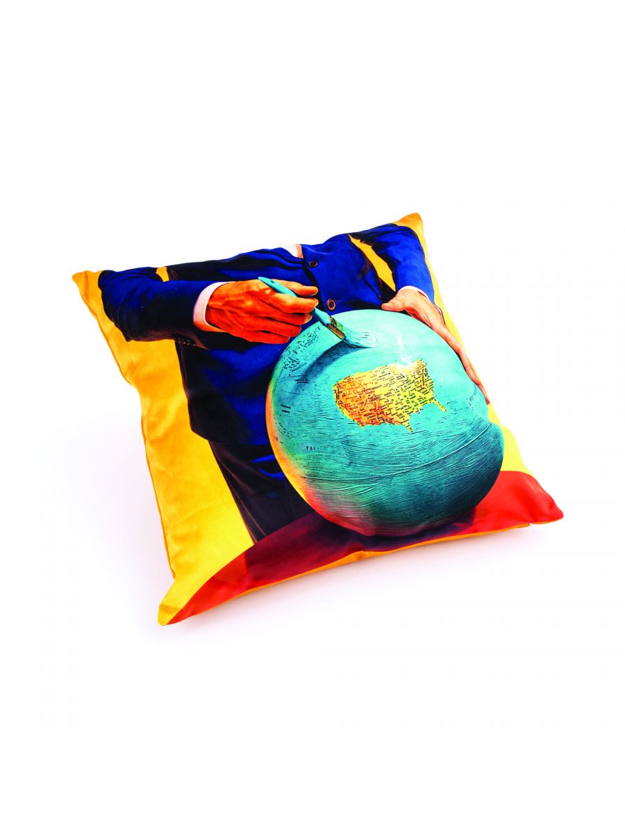 Coussin Globe de ToiletPaper - Seletti-The Woods Gallery
