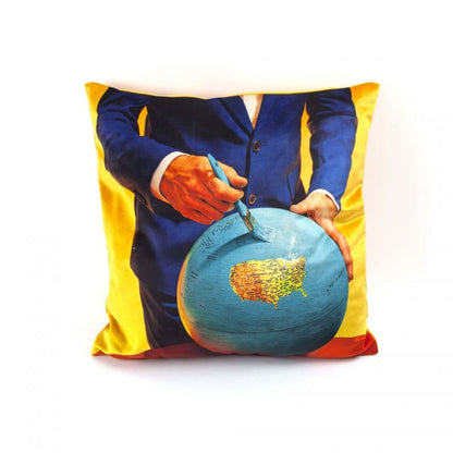 Coussin Globe de ToiletPaper - Seletti-The Woods Gallery