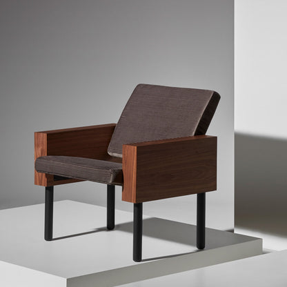 Fauteuil "BLOCK" de Jonas Lutz - La Chance-Tissus Lelièvre - Riga Vison-The Woods Gallery