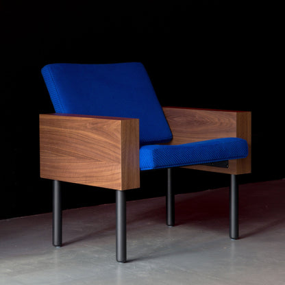 Fauteuil "BLOCK" de Jonas Lutz - La Chance-Tissus Lelièvre - Tress Roy-The Woods Gallery