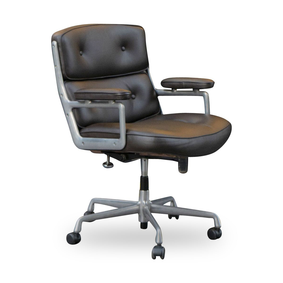 Fauteuil Lobby Chair Marron de Charles &amp; Ray Eames - Vitra - Vintage-The Woods Gallery
