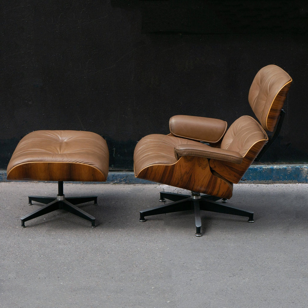 Fauteuil Lounge Chair Beige de Charles & Ray Eames - Herman Miller - Vintage-The Woods Gallery