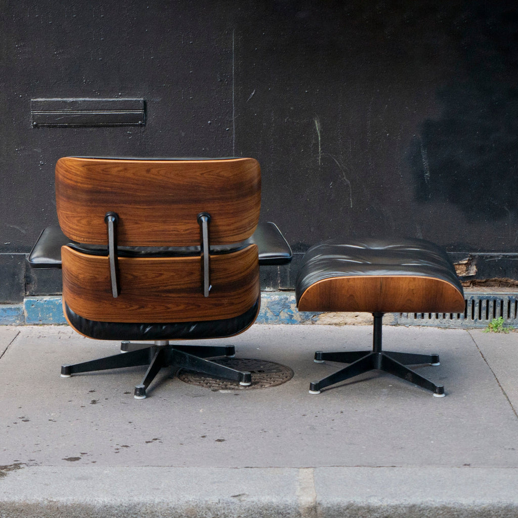Fauteuil Lounge Chair Noir de Charles & Ray Eames - Vitra - Vintage-The Woods Gallery
