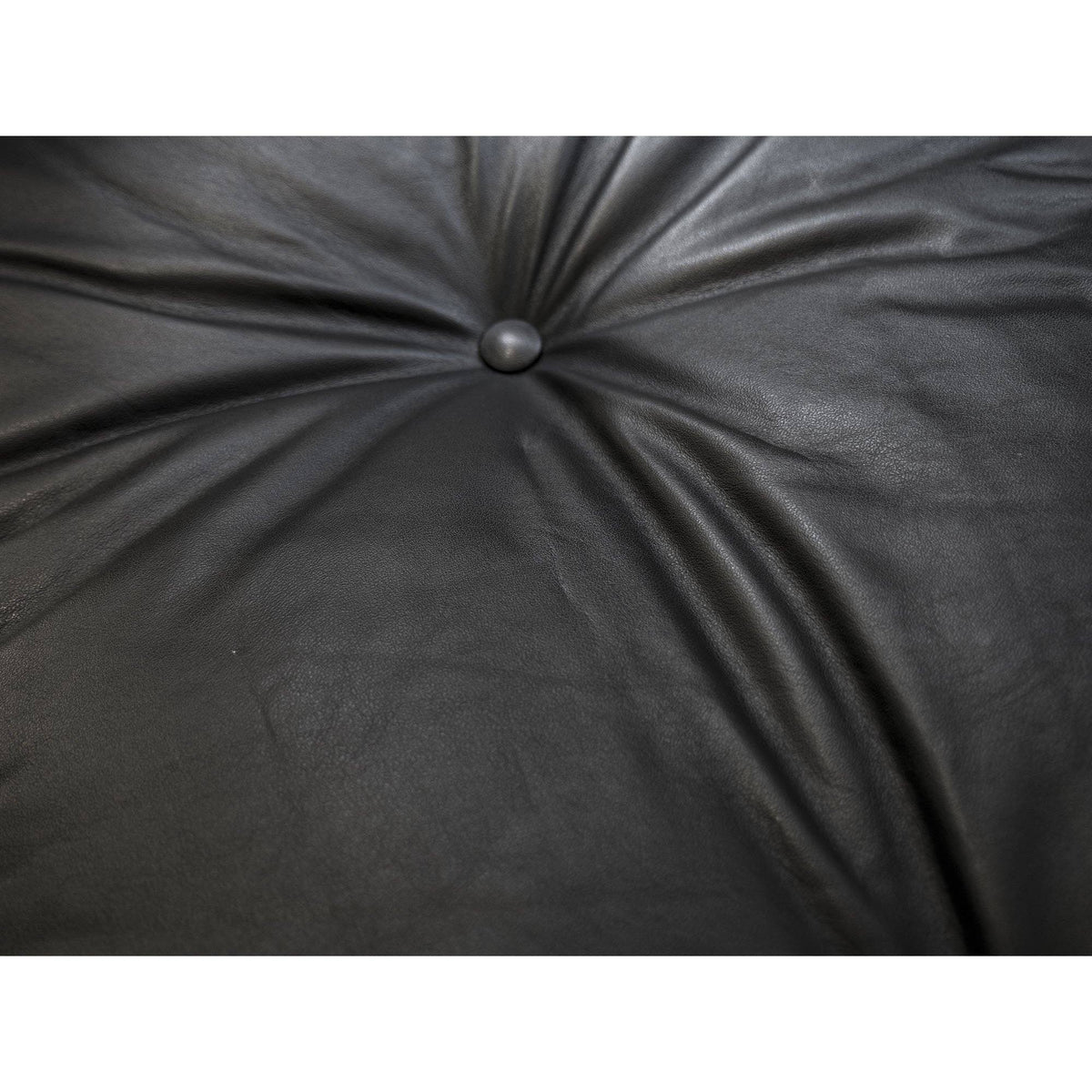 Fauteuil Lounge Chair noir de Charles &amp; Ray Eames - Herman Miller - Vintage-The Woods Gallery