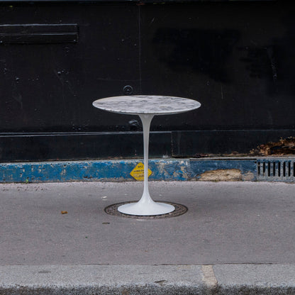 Guéridon Tulip en marbre Calacatta de Eero Saarinen - Ø 51 cm - Knoll - Vintage-The Woods Gallery