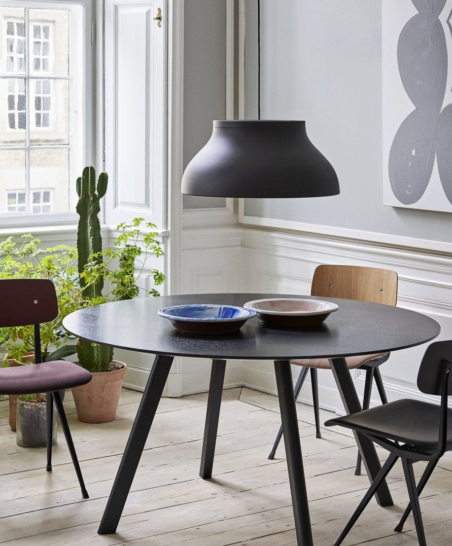 Lampe PC Pendant de Pierre Charpin - Hay-Noir-L-The Woods Gallery