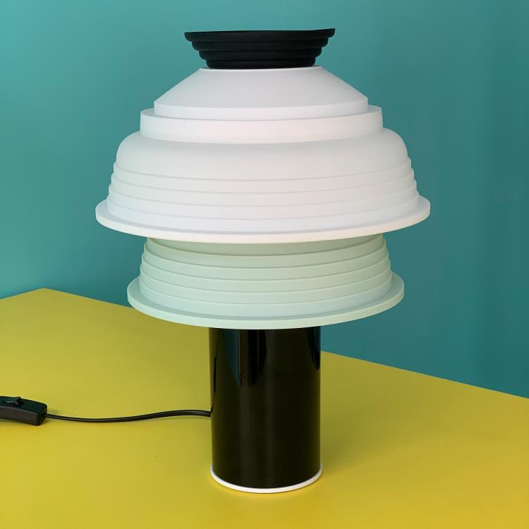 Lampe de table TL4 - George Sowden-The Woods Gallery
