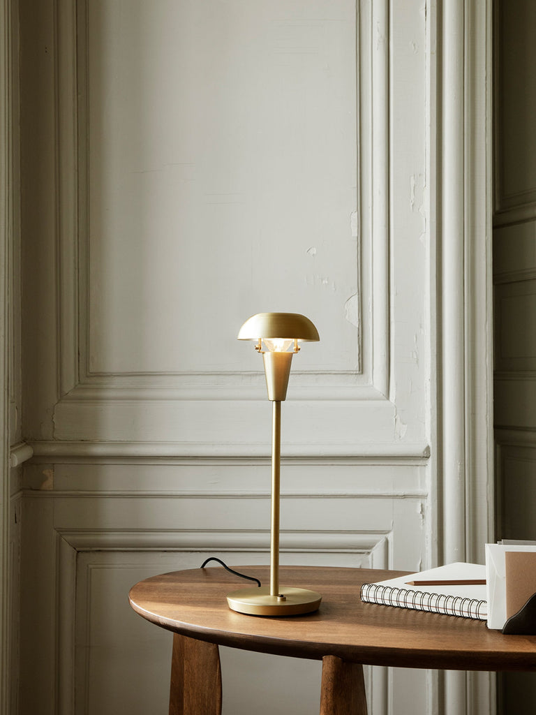 Lampe de table Tiny - Ferm Living-Laiton-The Woods Gallery
