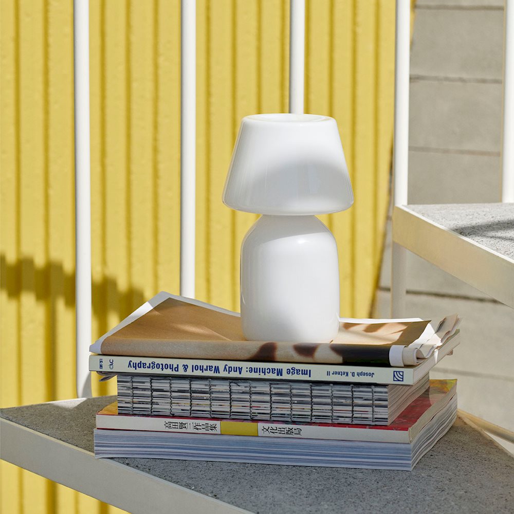Lampe portable Apollo - Hay-The Woods Gallery