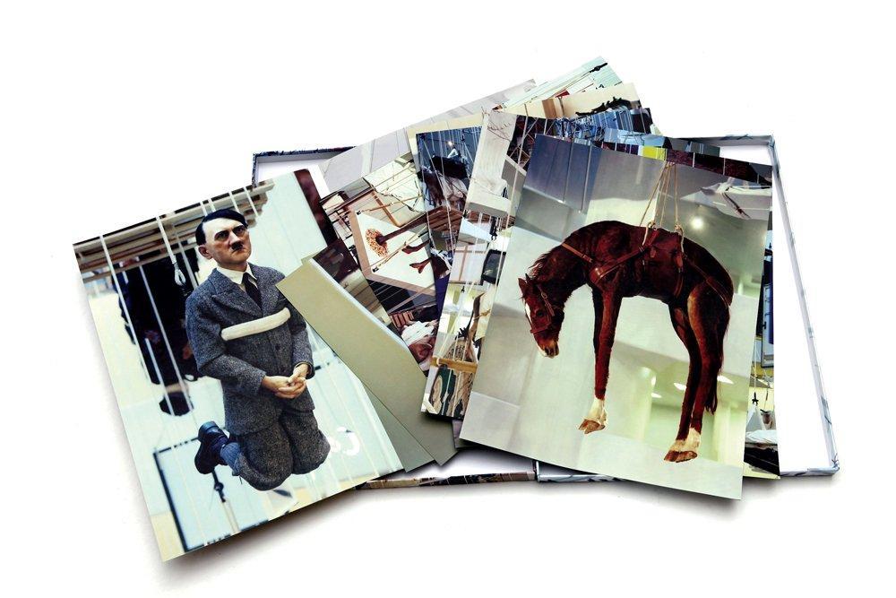Maurizio has left the building - Maurizio Cattelan (coffret)-The Woods Gallery