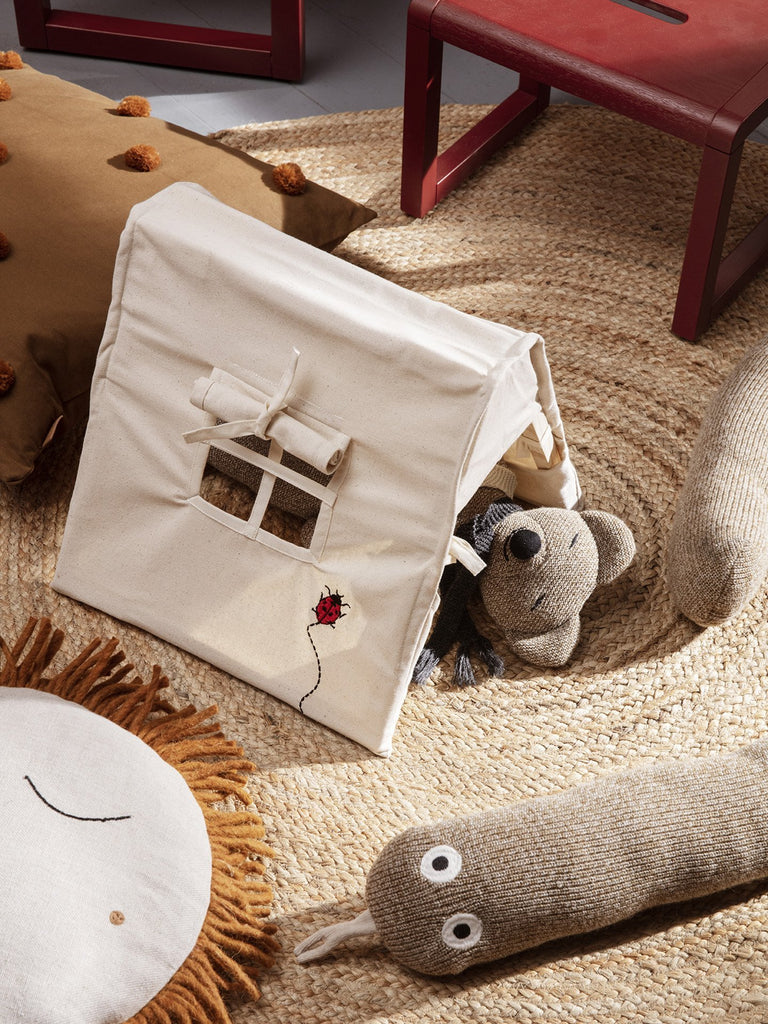 Mini tent by Trine Andersen
