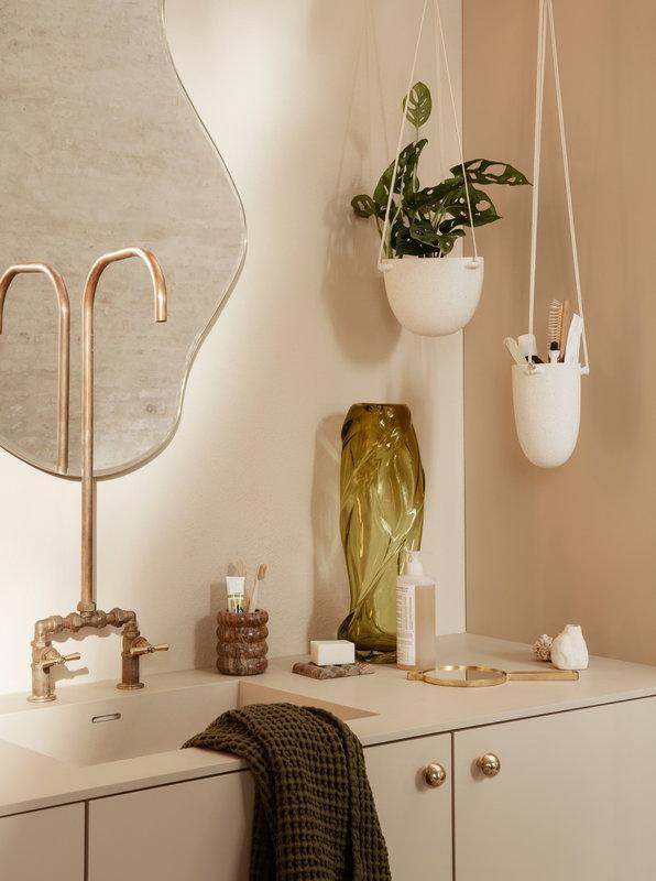 Miroir Pond Large Laiton de Trine Andersen - Ferm Living-The Woods Gallery