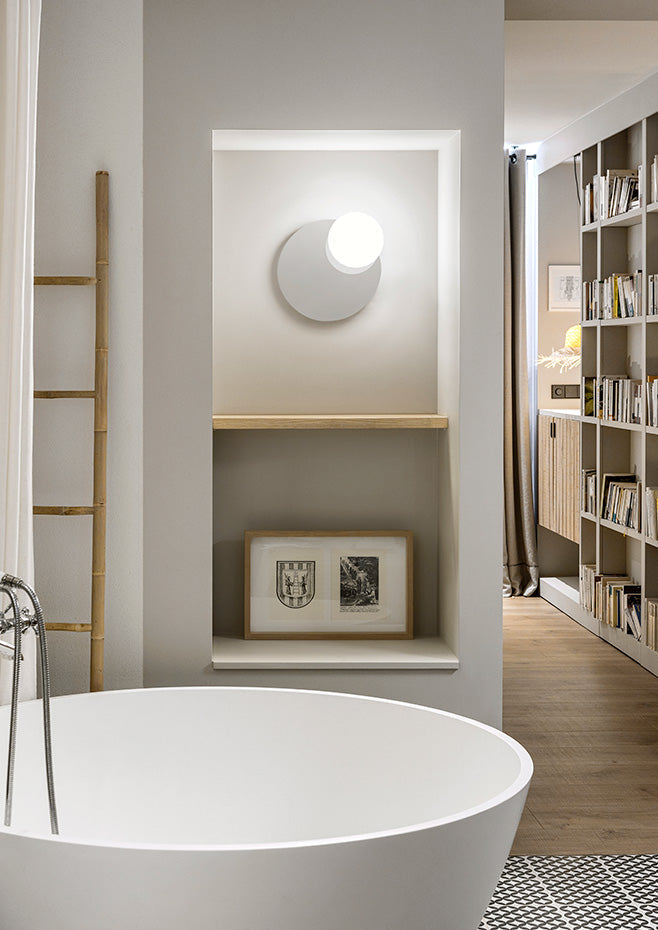 Miroir avec applique lumineuse Circ - Estiluz-Ø70 cm-Gris Fumé-The Woods Gallery