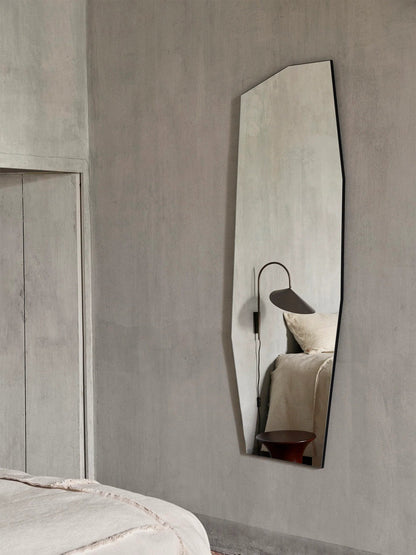 Miroir mural Shard Large de Trine Andersen - Ferm Living-The Woods Gallery