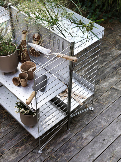 Montant vertical en acier galvanisé - String Furniture-The Woods Gallery