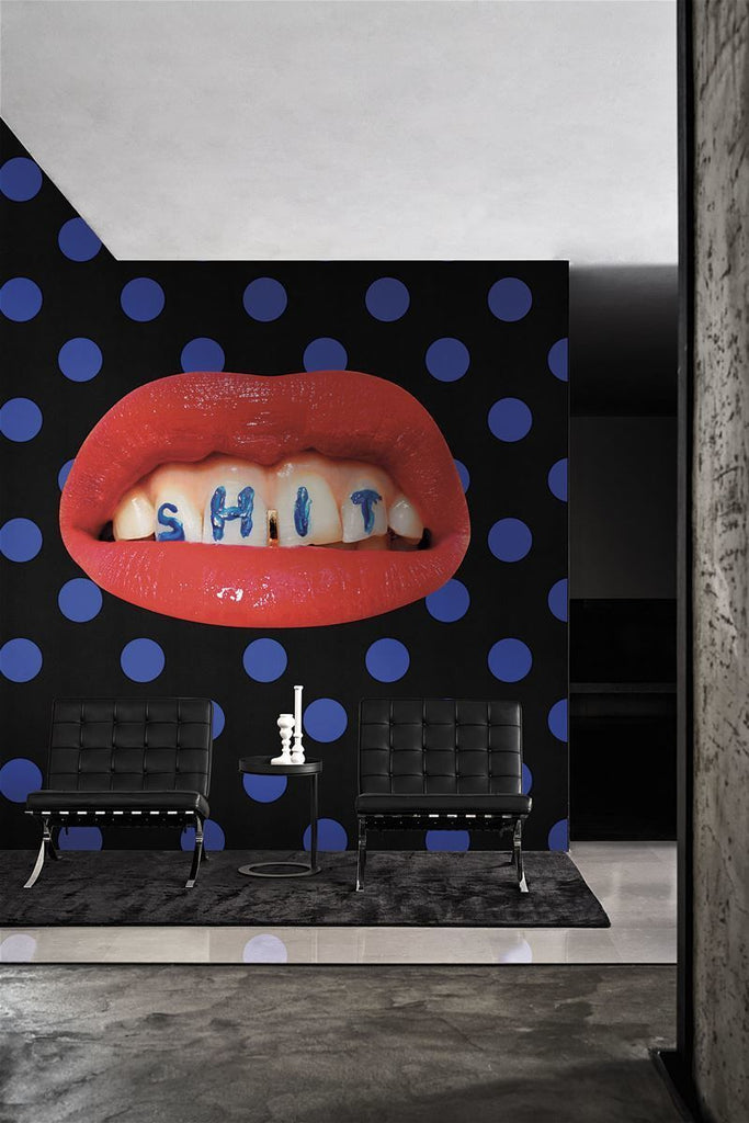 Papier peint "Wash your mouth" Noir et Bleu de ToiletPaper-Support vinyle – surface gaufrée et irrégulière - simule la toile d’un tableau-The Woods Gallery