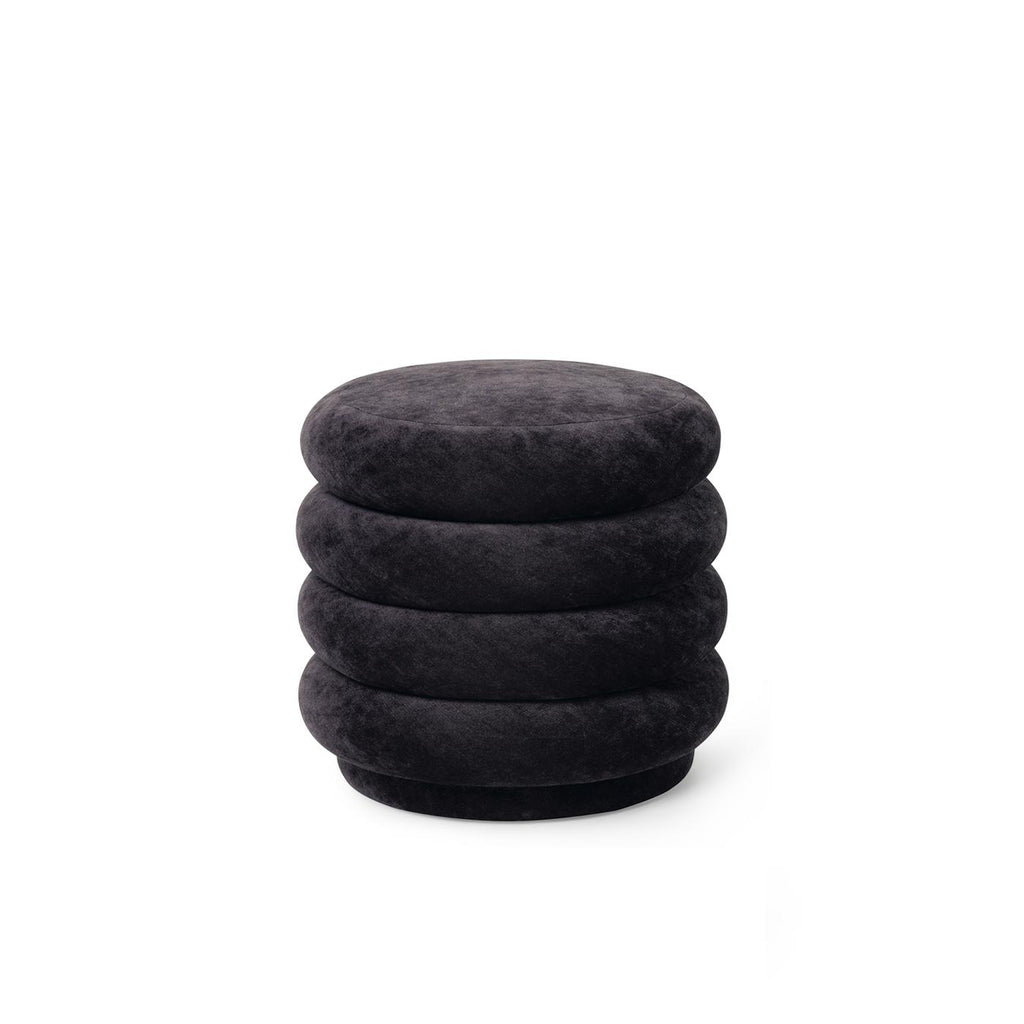 Pouf Rond Faded Velvet de Trine Andersen - Ferm Living-Velours Ocean-The Woods Gallery