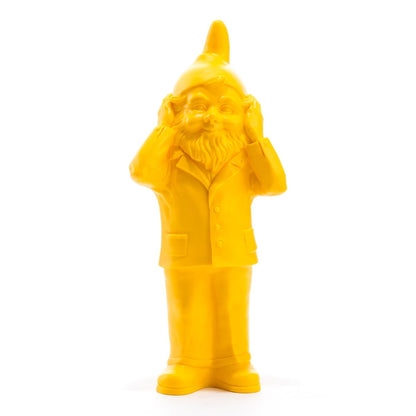 Sculpture Hear Nothing de Ottmar Hörl - Nain de jardin - Hear Nothing-jaune-Non signé-The Woods Gallery