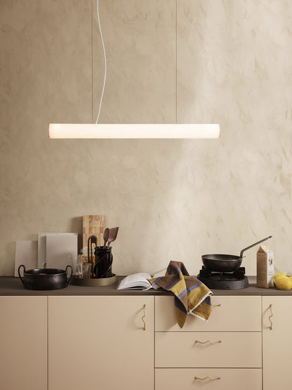 Suspension Vuelta de Trine Andersen - Ferm Living-Blanc-Laiton-Ø 8,4 x H 100 cm-The Woods Gallery