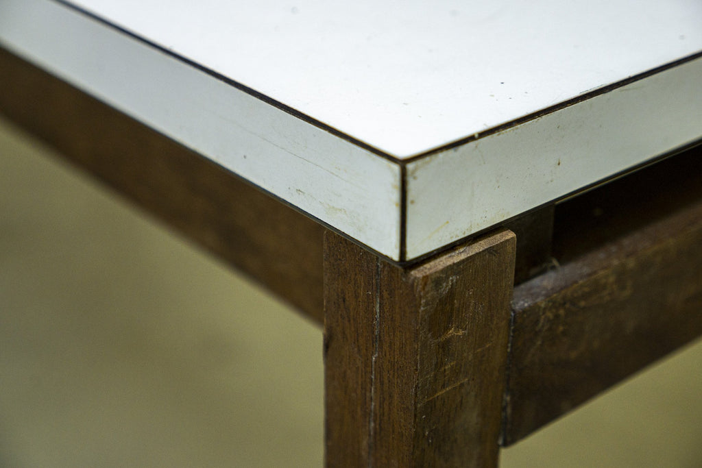 Table basse blanche - L 115cm - Knoll - Vintage-The Woods Gallery