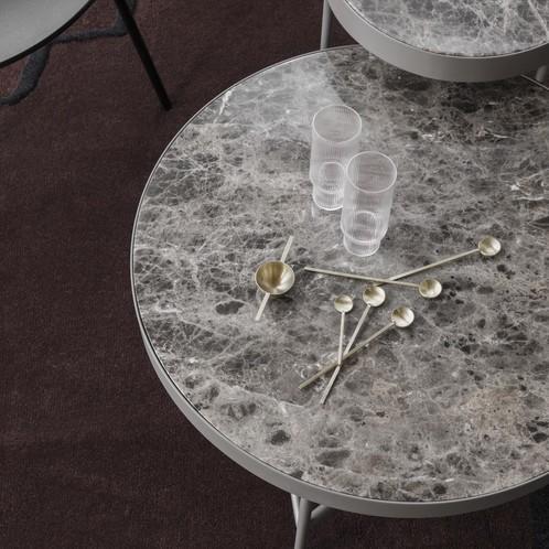 Table d'appoint en marbre noir de Trine Andersen - Ø 40 cm - Ferm Living-The Woods Gallery