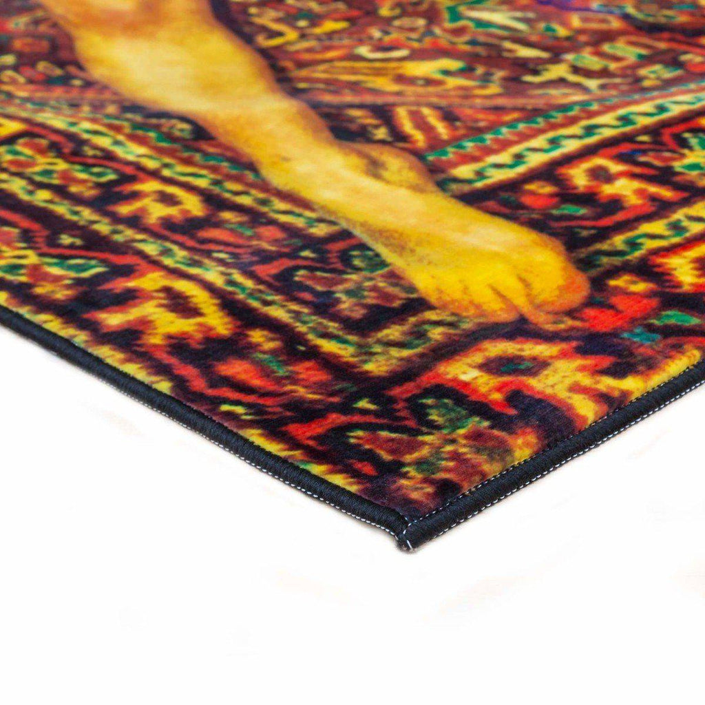 Tapis Lady On Carpet de ToiletPaper - Femme sur tapis - Seletti-The Woods Gallery