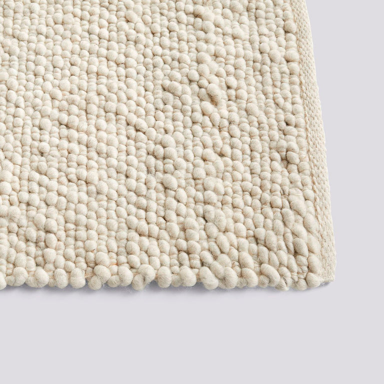 「新品」HAY ヘイ PEAS RANDOM ラグ 140x200cm クリーム Tapis-Peas-Random-Hay-Creme-